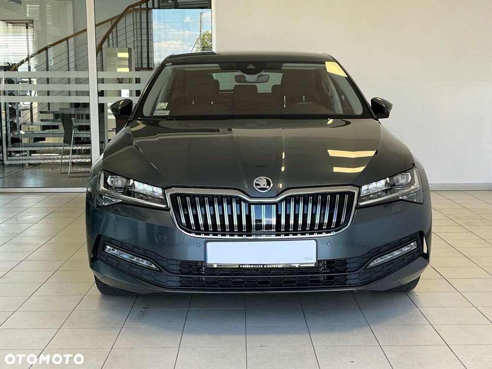 Skoda Superb 2.0 TSI Ambition DSG - 3