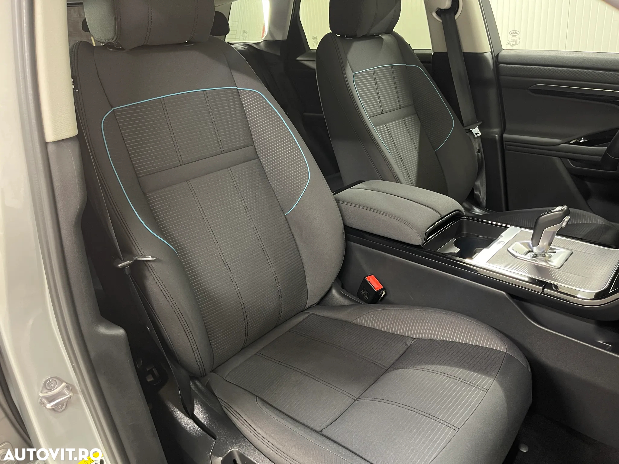 Land Rover Range Rover Evoque 2.0 D165 MHEV - 9