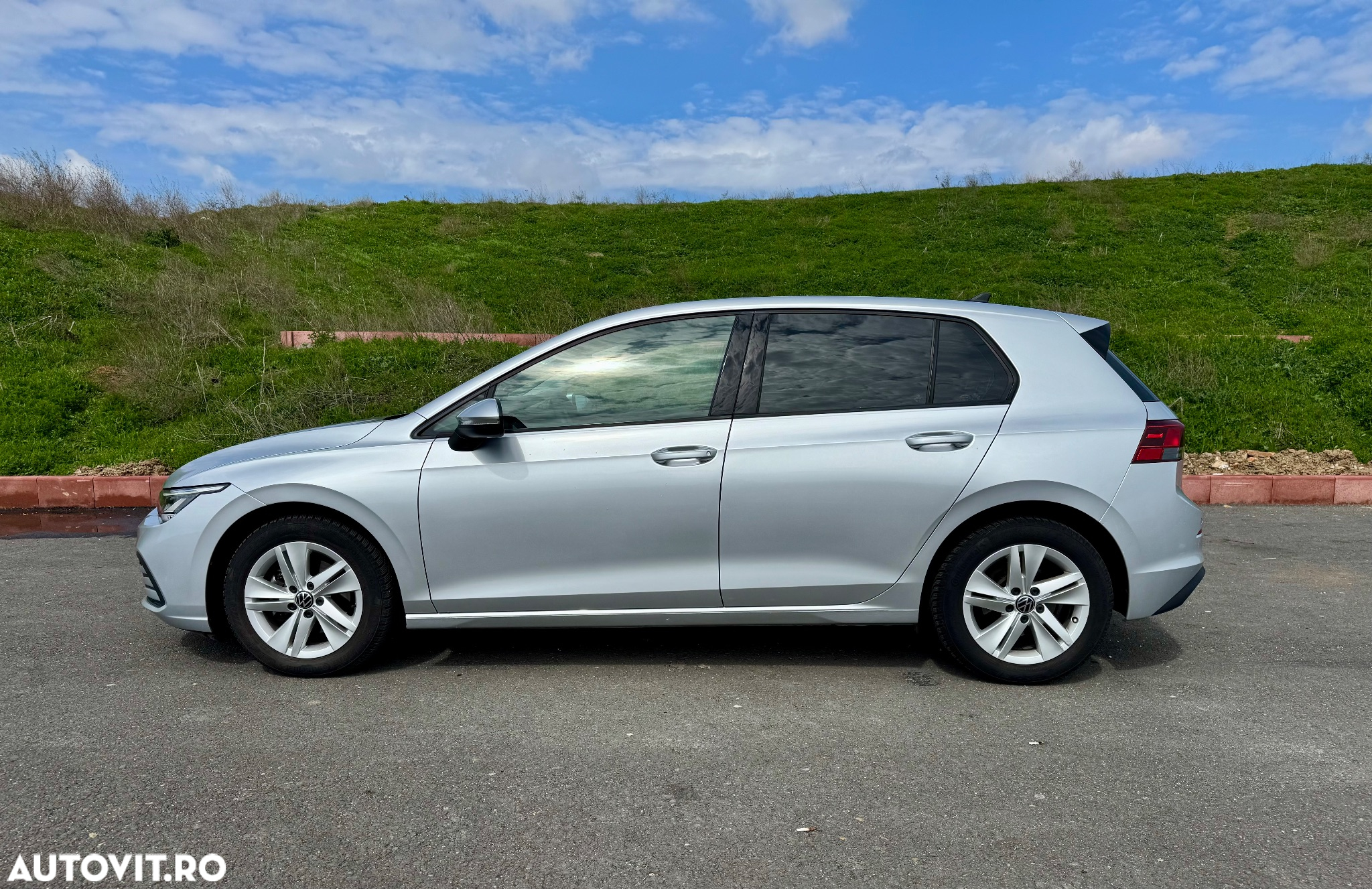 Volkswagen Golf 1.0 TSI Life - 13