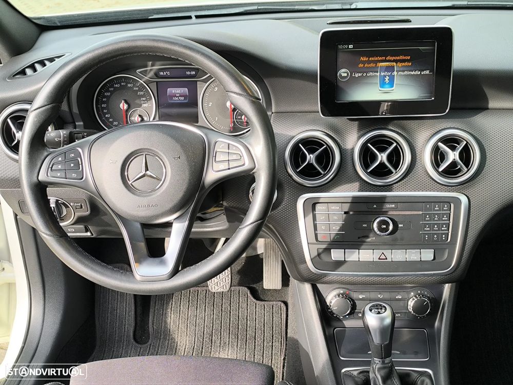 Mercedes-Benz A 180 d Urban - 13