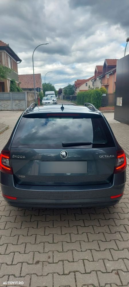 Skoda Octavia 1.6 TDI DSG Ambition - 2