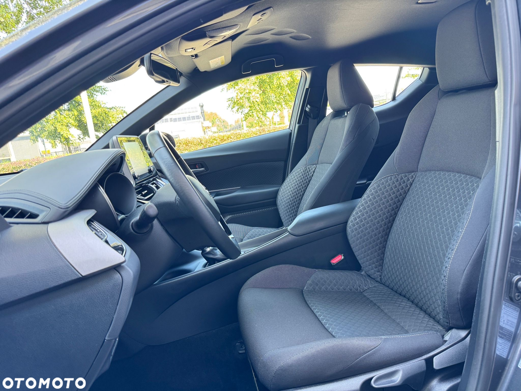 Toyota C-HR 2.0 Hybrid Dynamic Force Executive - 13