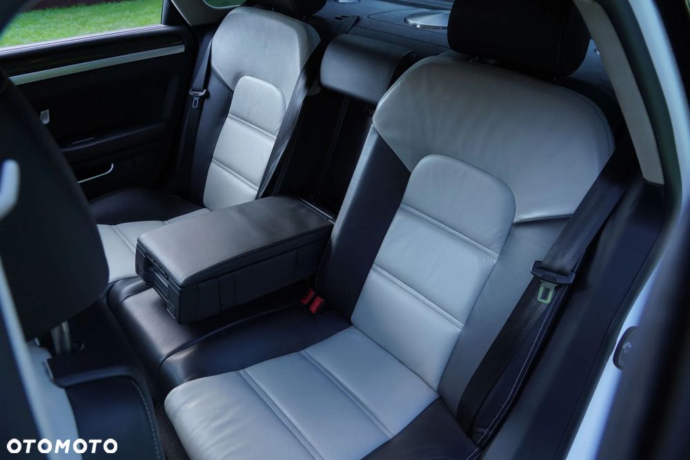 Audi S8 5.2 FSI Quattro - 28