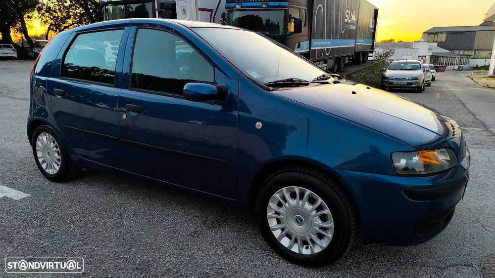 Fiat Punto 1.9 JTD HLX - 3