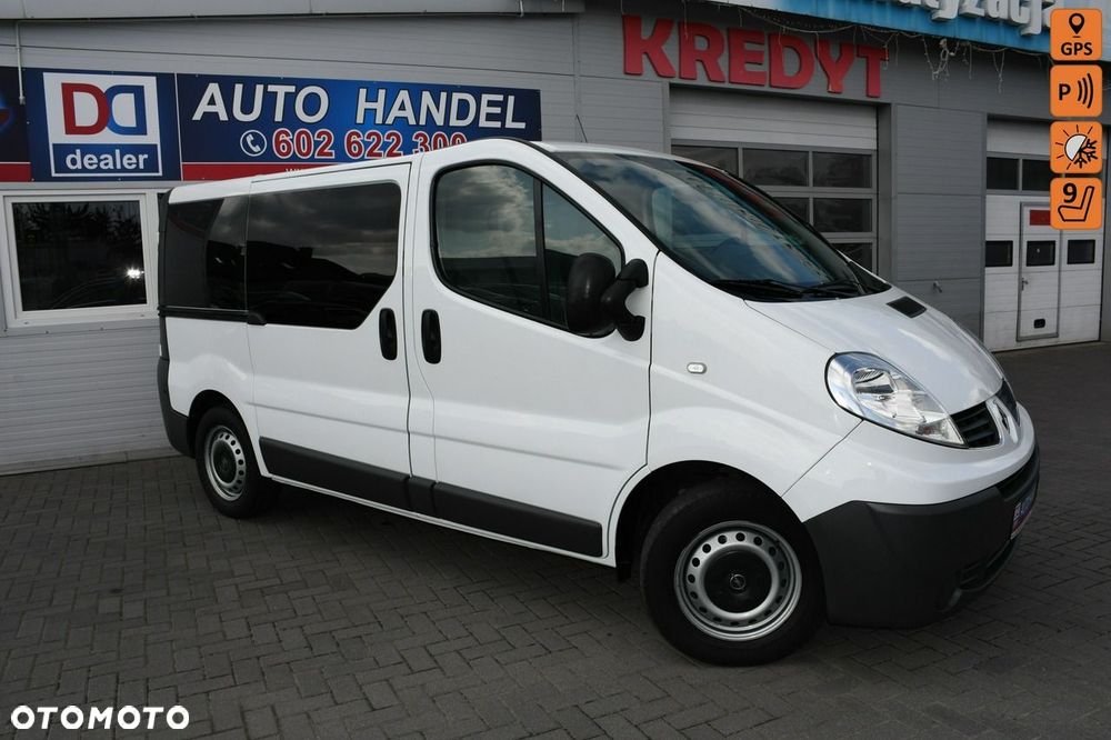 Renault Trafic - 1