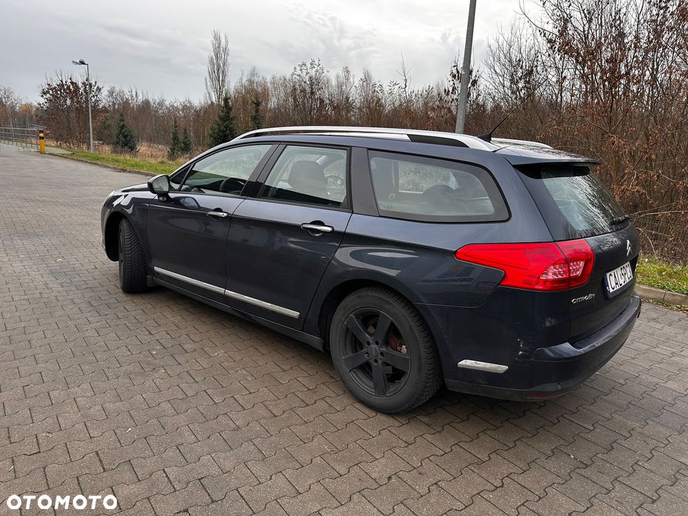 Citroën C5 2.0 16V Confort - 4
