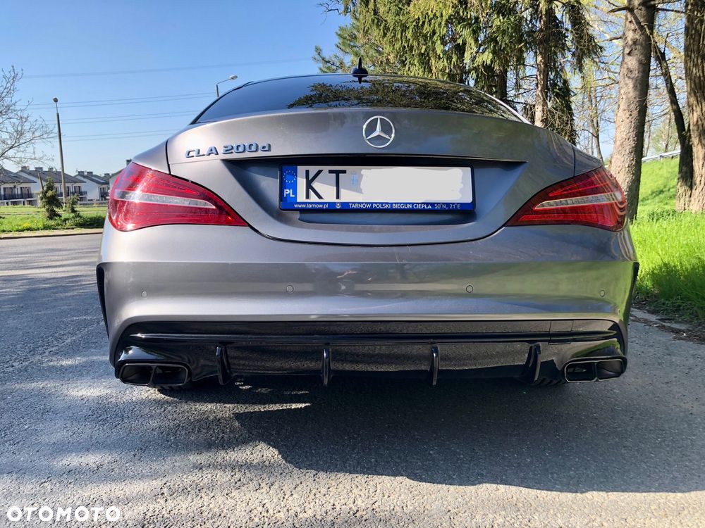 Mercedes-Benz CLA 200 d 7G-DCT UrbanStyle Edition - 8