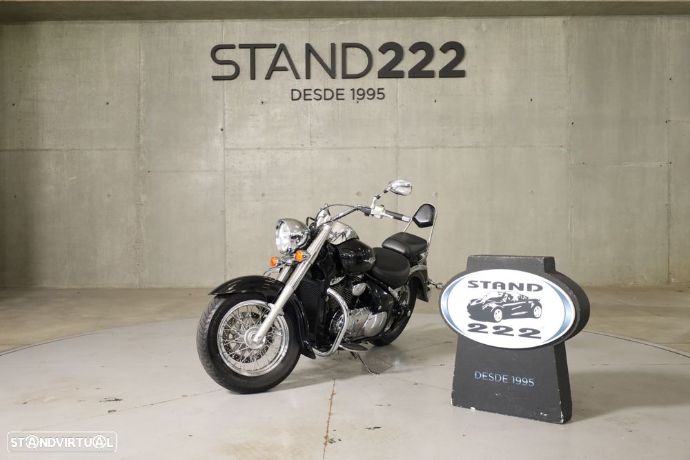 Suzuki Intruder C800 - 1