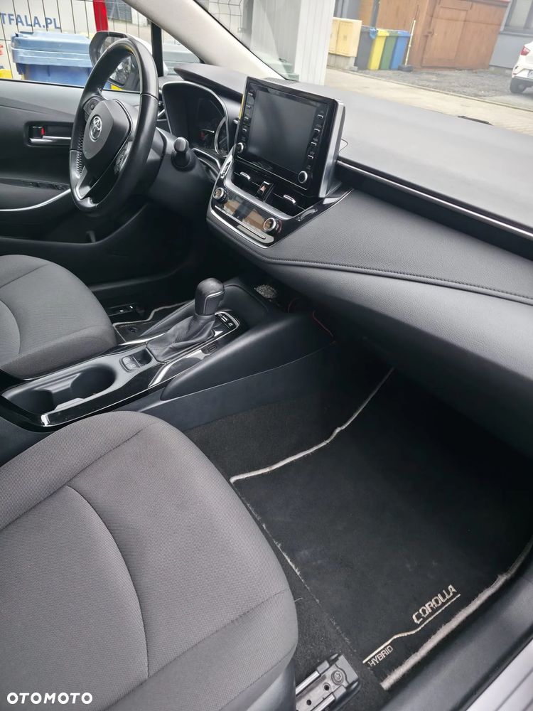 Toyota Corolla 1.8 Hybrid Comfort - 19