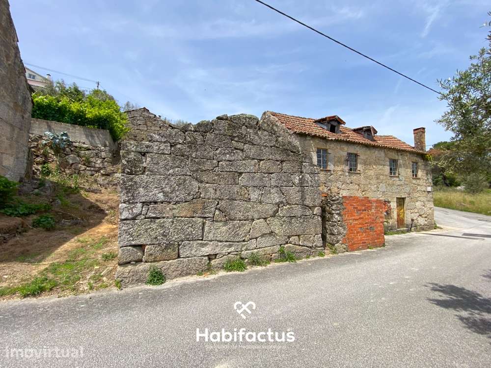 Moradia T2 de Pedra à venda para Restaurar em Cabanas do Viriato -  Ca - Grande imagem: 4/18