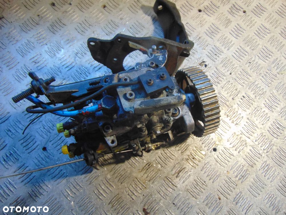 pompa wtryskowa t4 1,9 TD - 6