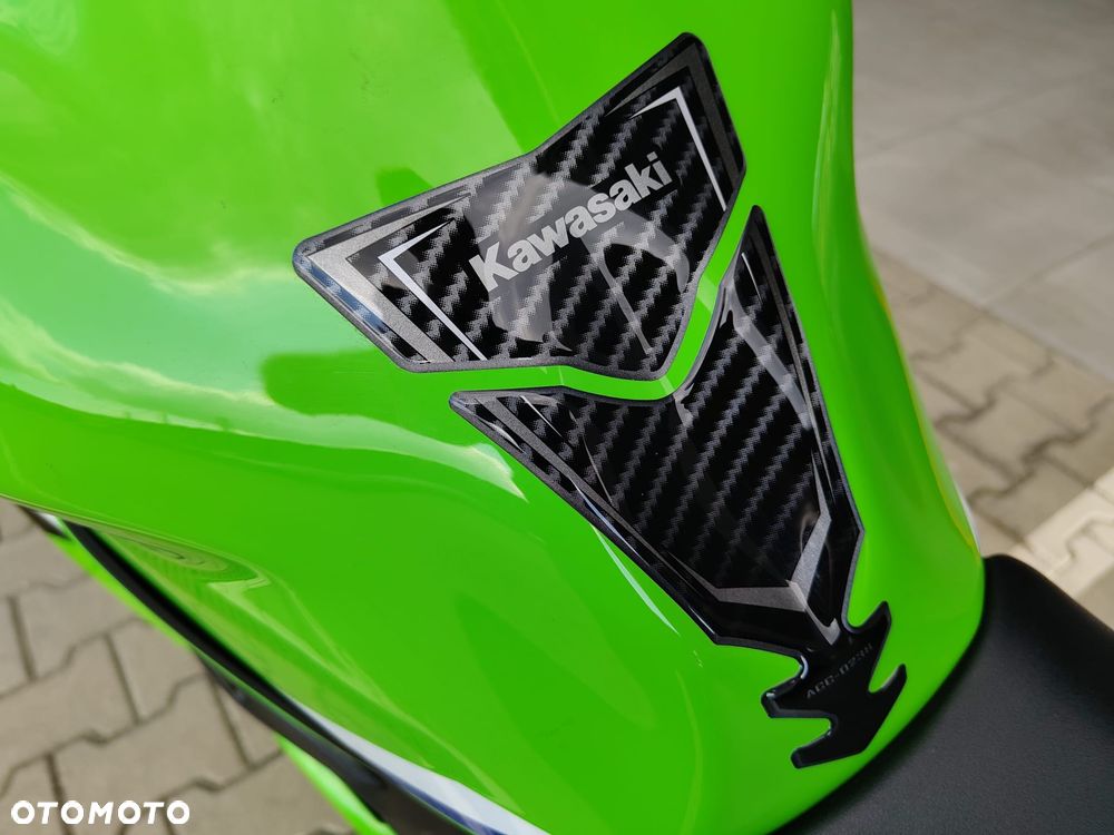 Kawasaki Ninja 400 - 29