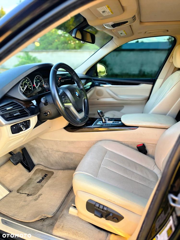 BMW X5 xDrive35i - 13