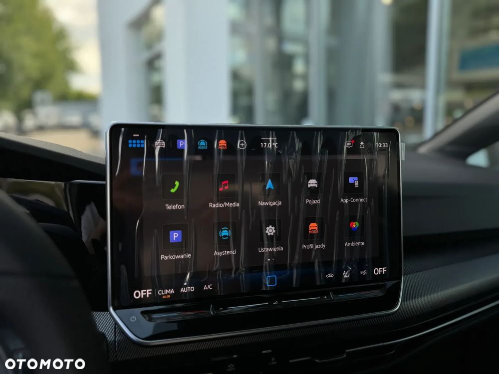 Volkswagen Golf - 25