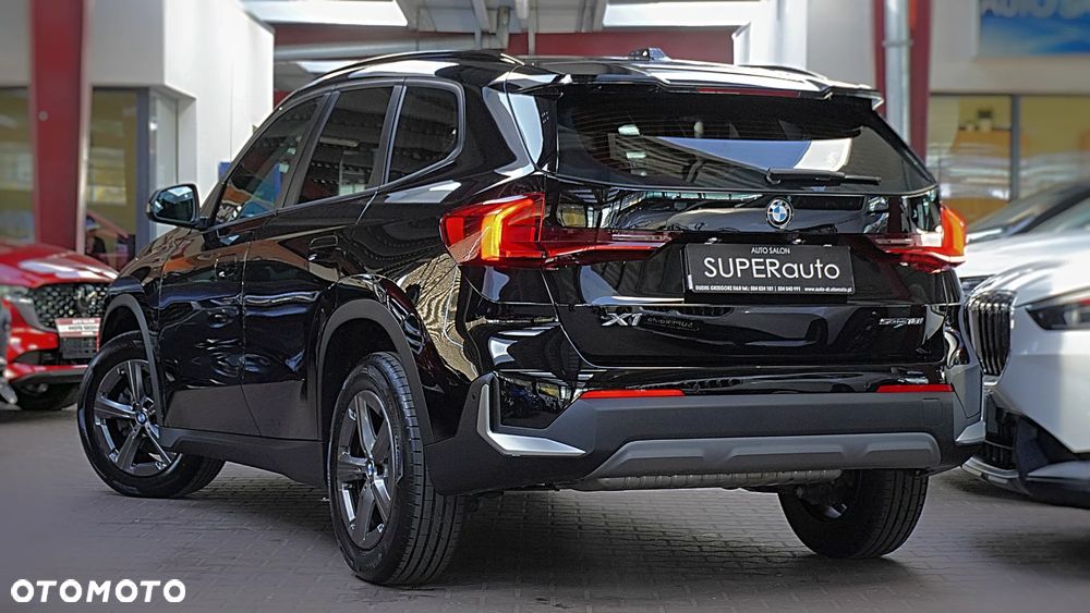 BMW X1 sDrive18i - 9