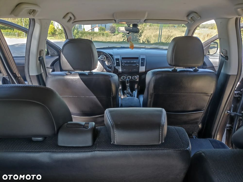 Mitsubishi Outlander 2.2 DID Invite EU5 - 6
