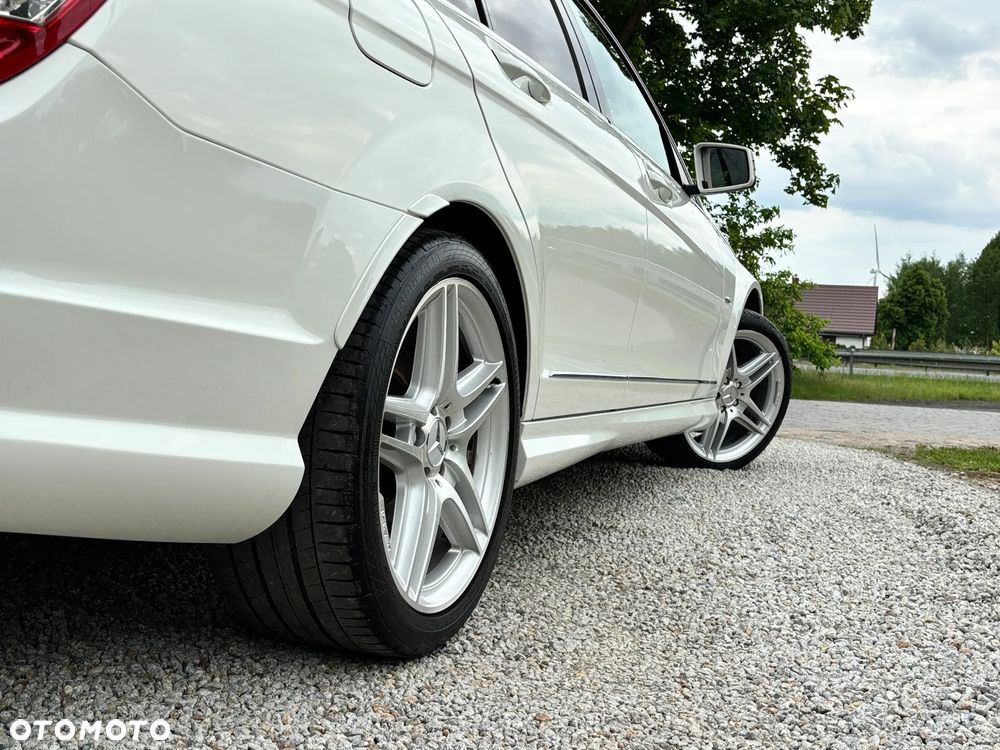 Mercedes-Benz Klasa C 200 Kompressor Avantgarde - 30