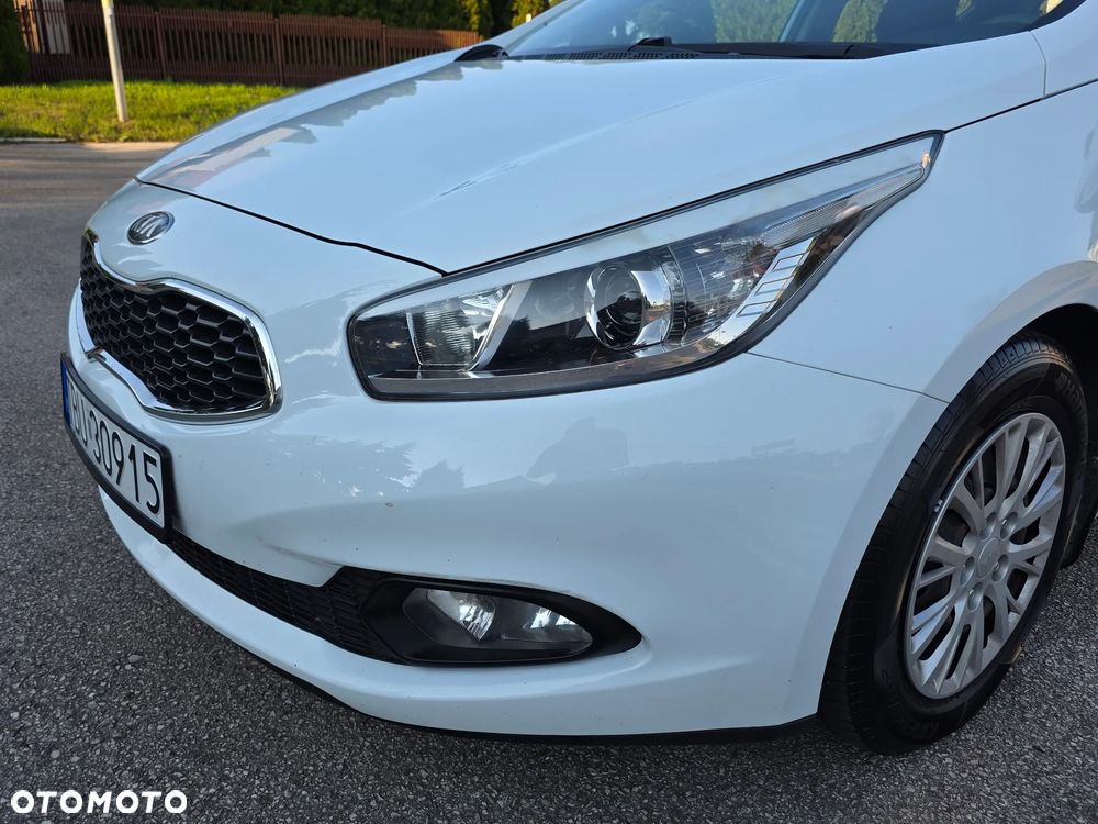 Kia Ceed 1.4 CVVT - 15