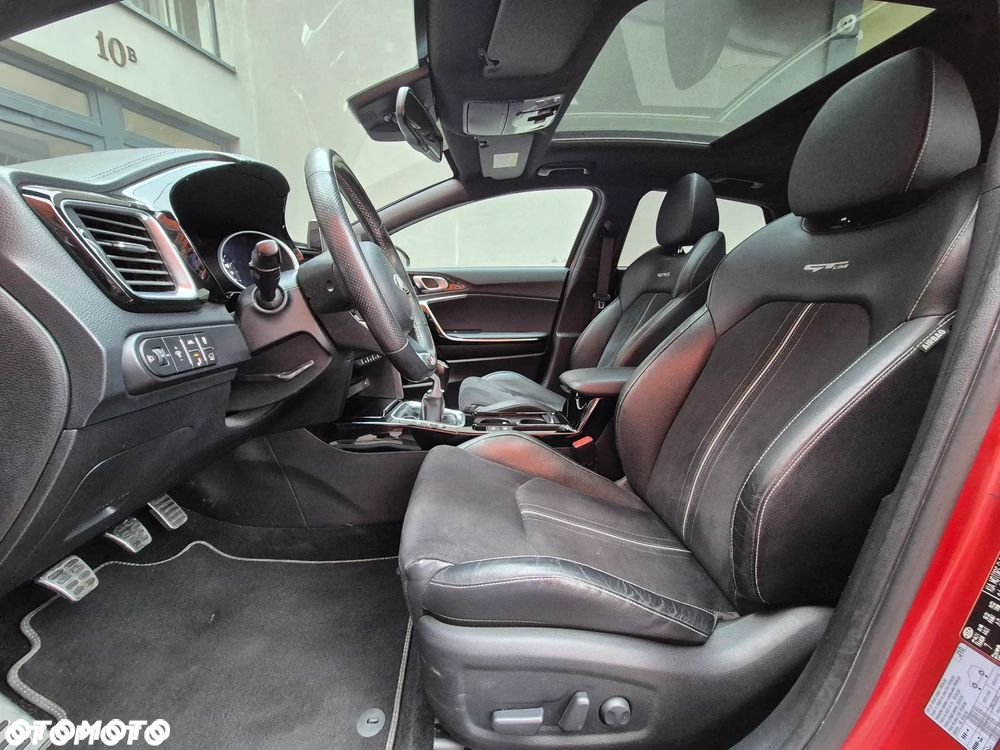 Kia ProCeed 1.6 CRDi GT Line - 17