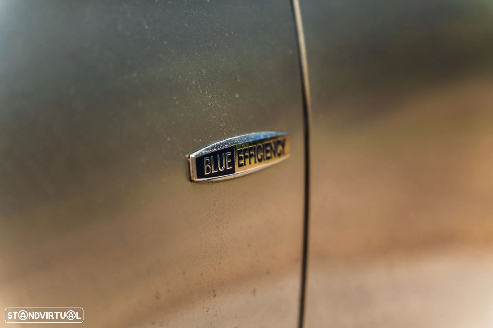 Mercedes-Benz E 220 - 7