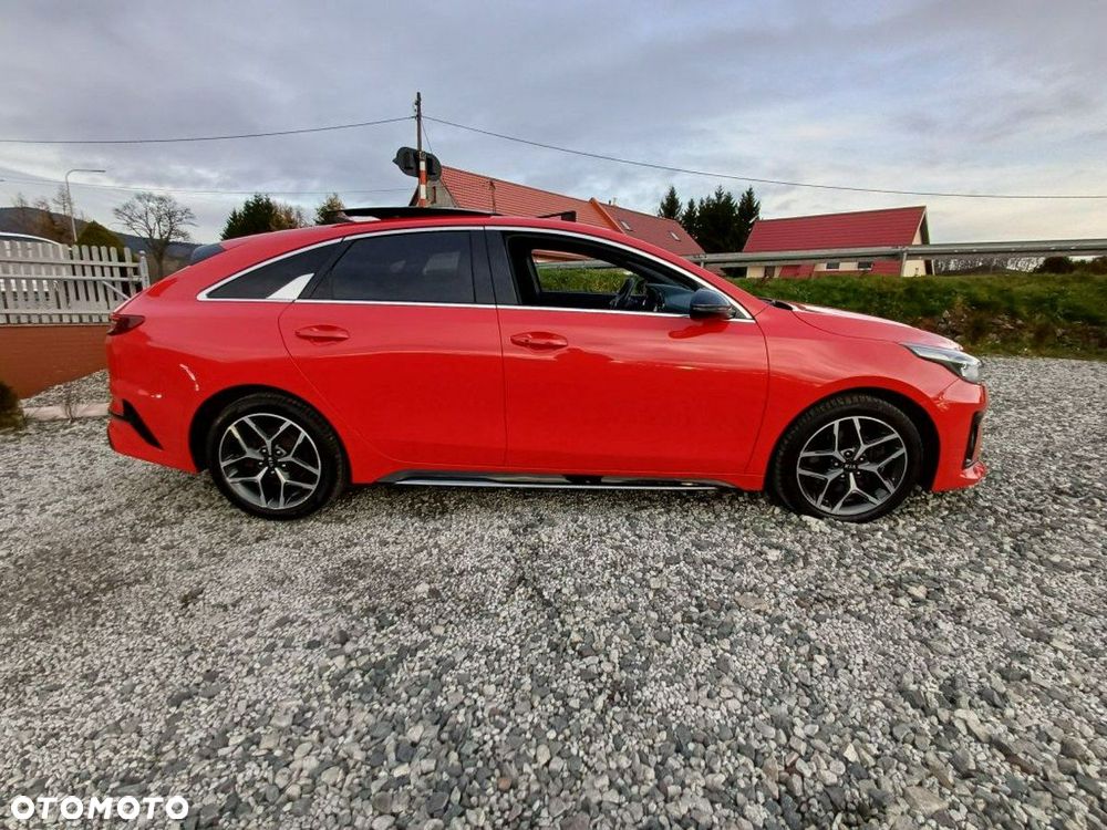 Kia ProCeed 1.4 T-GDI GT Line - 4