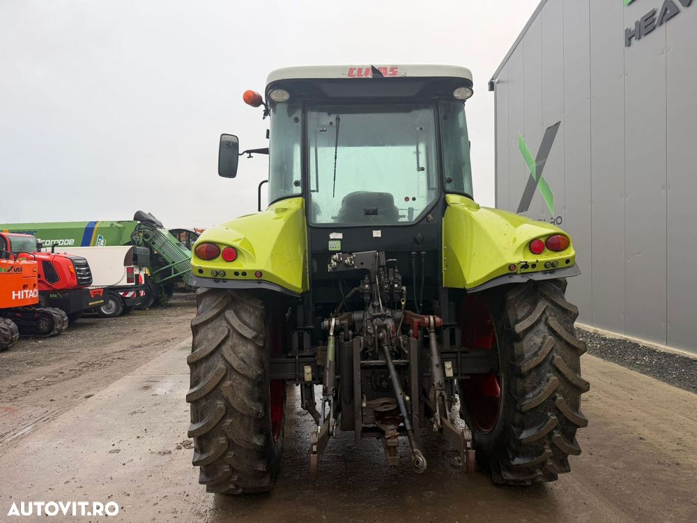 Claas Arion 610 C Tractor - 9