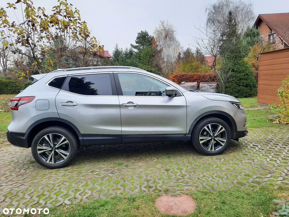 Nissan Qashqai 1.3 DIG-T N-CONNECTA - 2