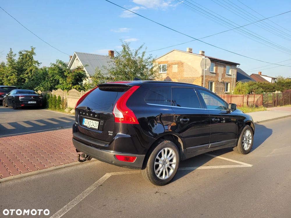 Volvo XC 60 2.4D AWD Momentum - 6