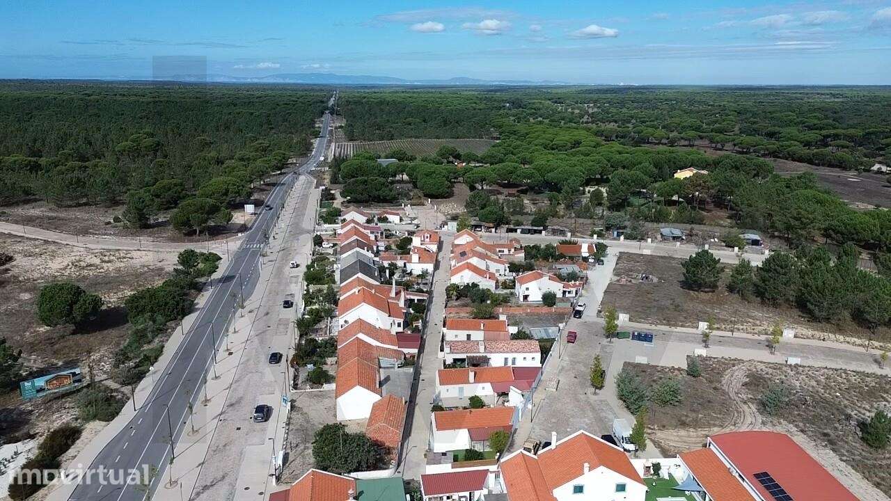 Terreno com Projeto Aprovado para Moradia de Luxo com 3 suítes na Muda - Grande imagem: 5/16