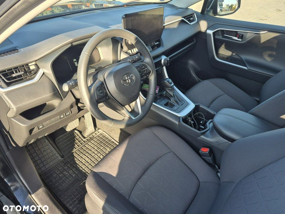 Toyota RAV4 - 12