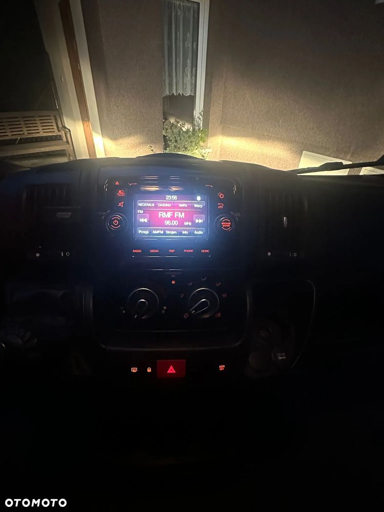 Fiat Fiat Ducato IV Furgon 2.3 MultiJet MAXI - 16