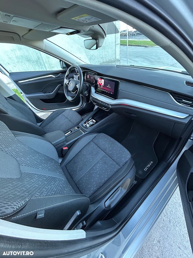 Skoda Octavia 2.0 TDI DSG Style - 8