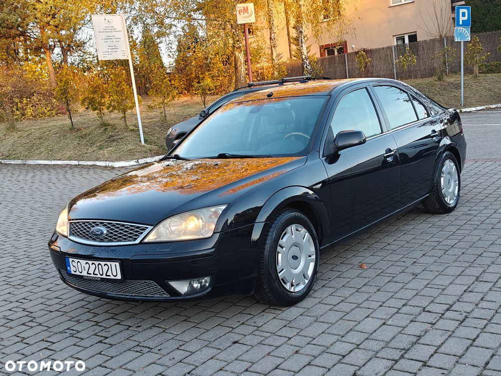 Ford Mondeo 2.2 TDCi Ghia - 16