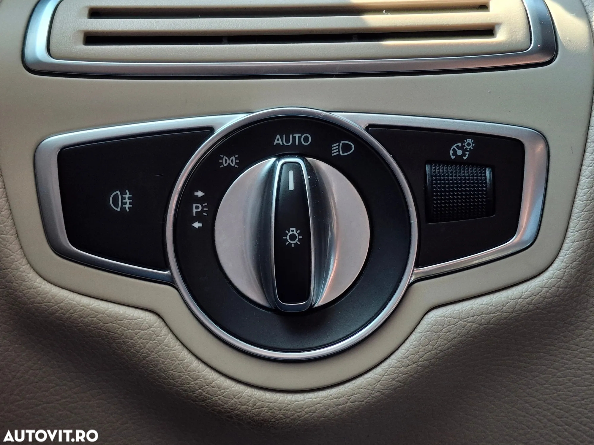 Mercedes-Benz GLC - 19