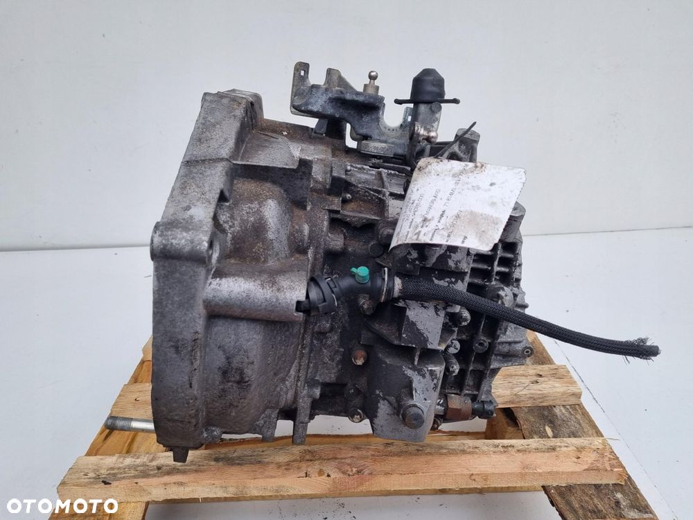 Alfa Romeo Giulietta 2.0 JTDM MANUALNA SKRZYNIA BIEGÓW manual M32 - 4