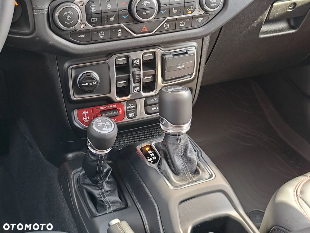 Jeep Wrangler Unlimited GME 2.0 Turbo Rubicon - 18