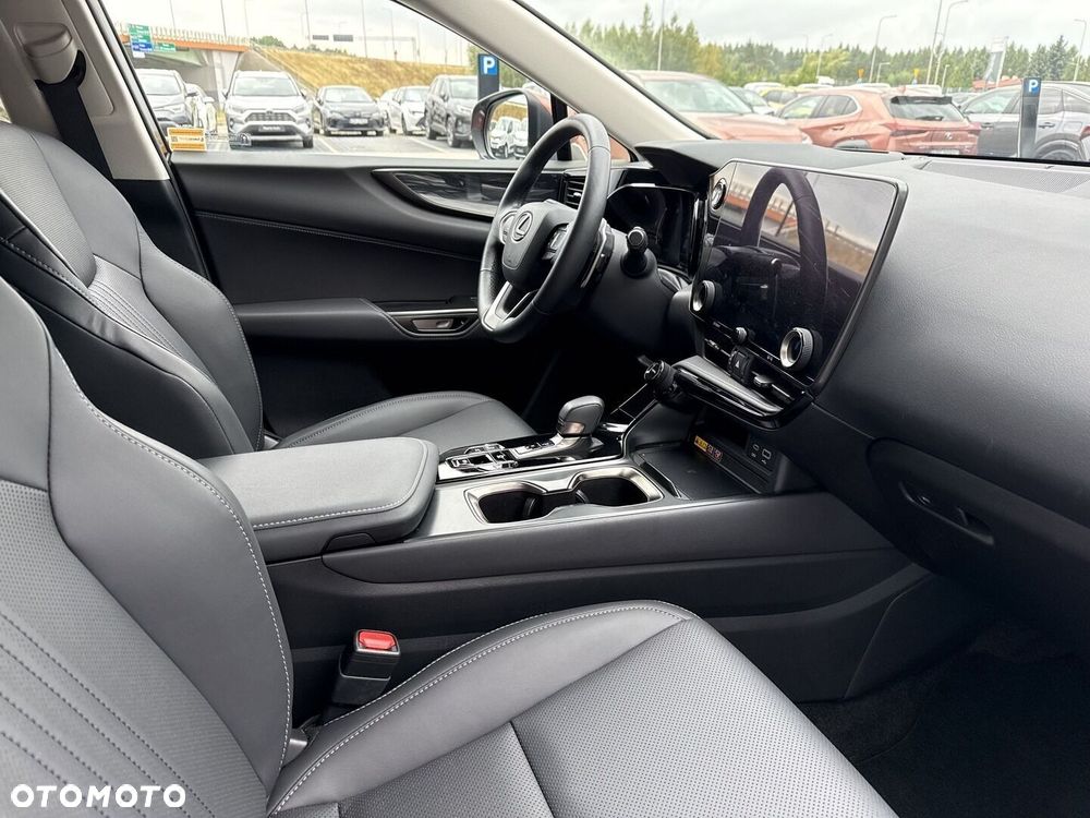 Lexus NX 350h Prestige AWD - 9