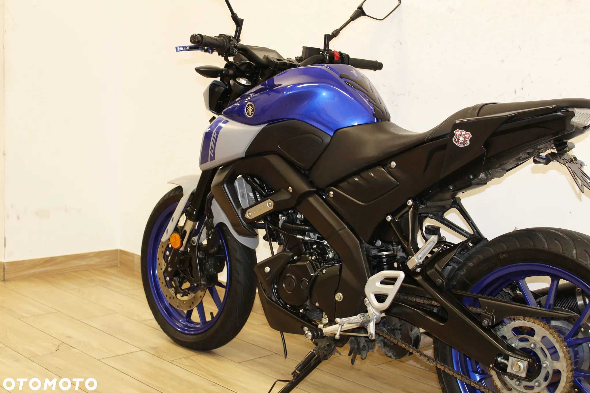 Yamaha MT - 11