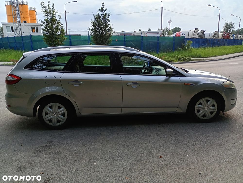 Ford Mondeo 2.0 TDCi Trend - 9