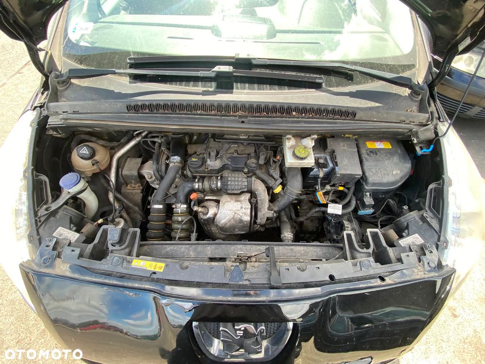 195 / Peugeot 5008 /Na Części / - 6