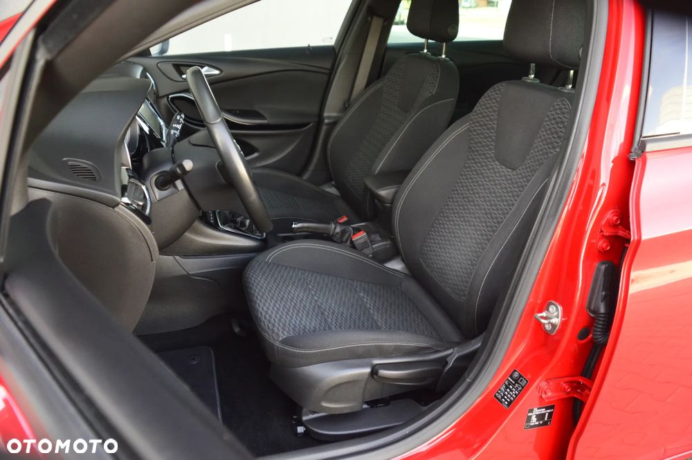 Opel Astra 1.6 Turbo Start/Stop Innovation - 20