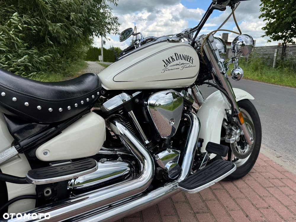 Yamaha Road Star - 12
