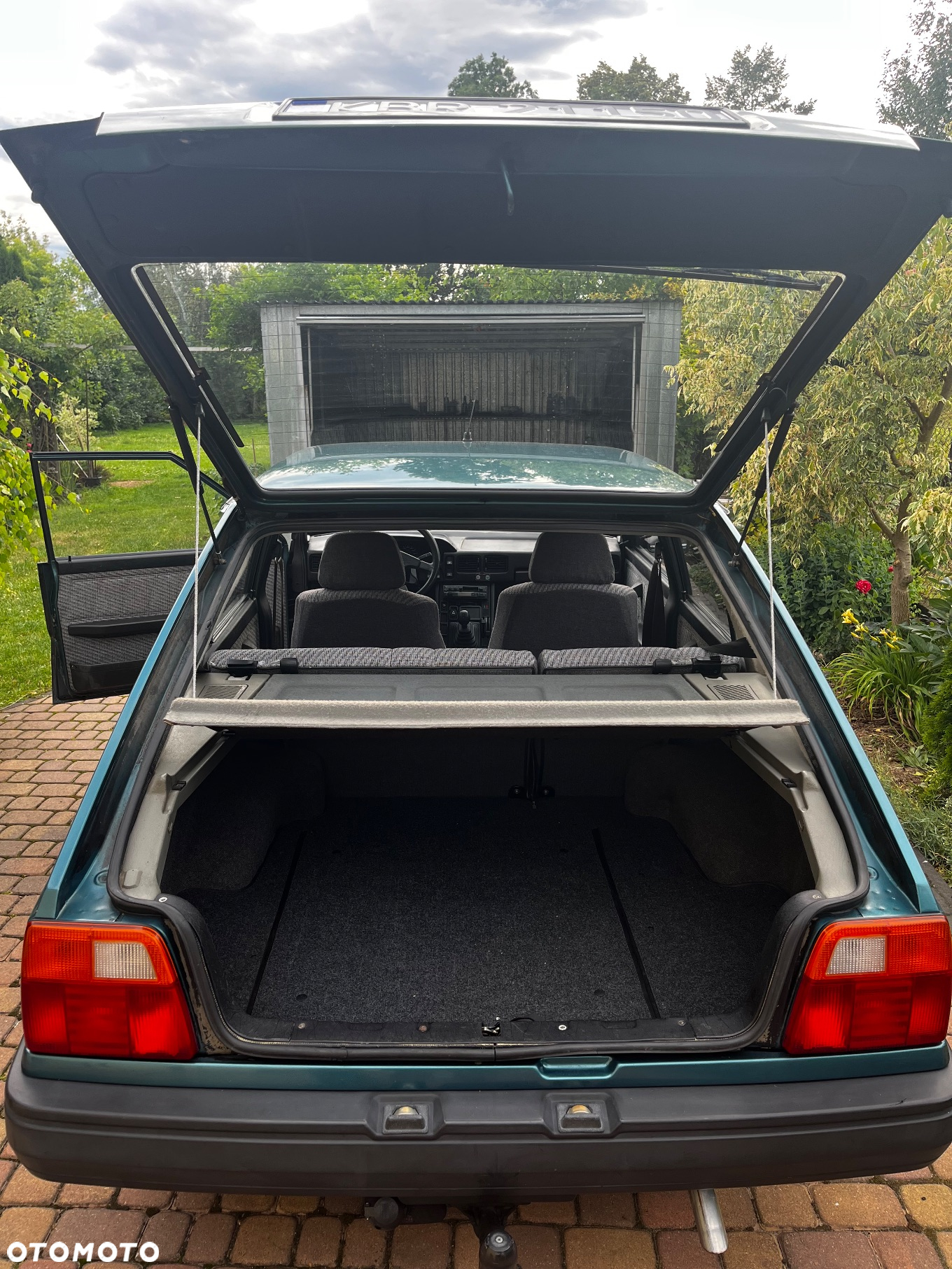 Polonez Caro - 11