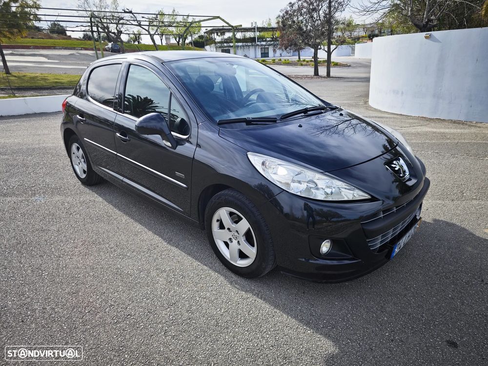 Peugeot 207 1.4 16V SE Sportium - 4