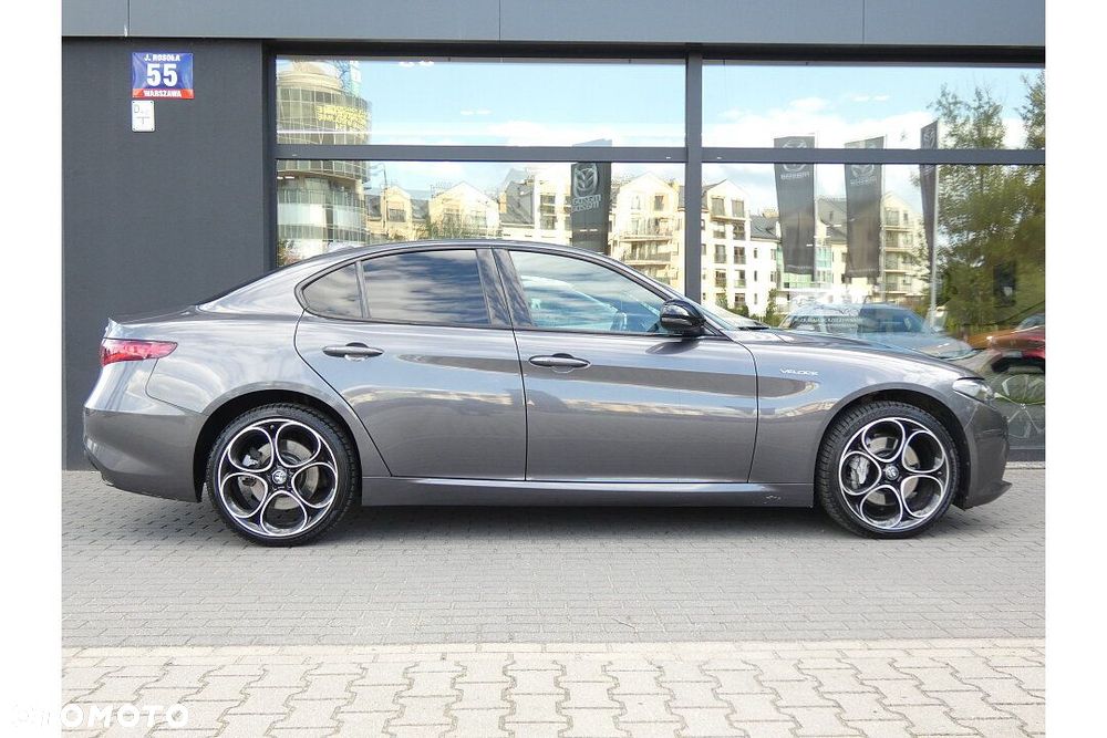 Alfa Romeo Giulia 2.0 Turbo Veloce Q4 - 5