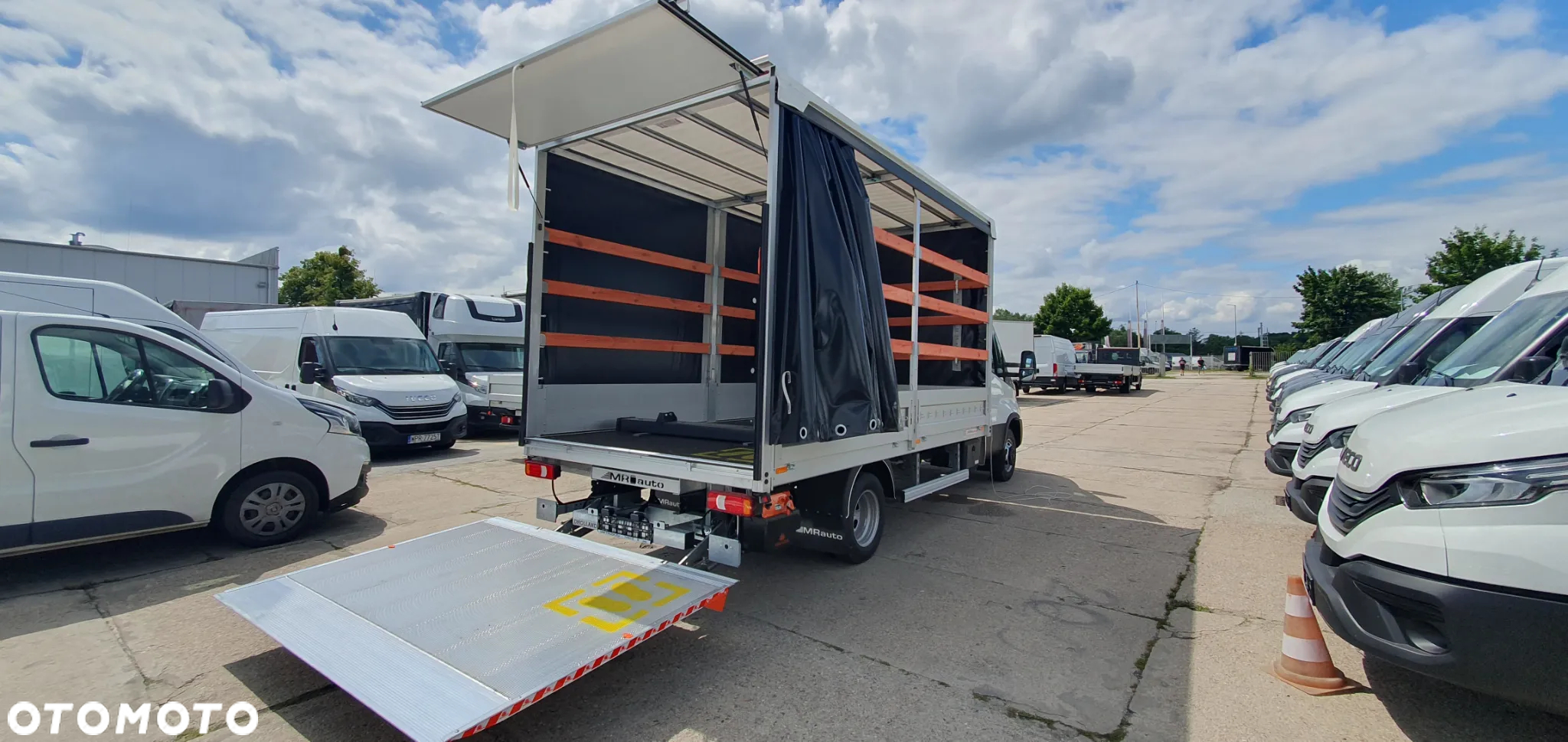 Iveco 50C18A8 Automat - 11