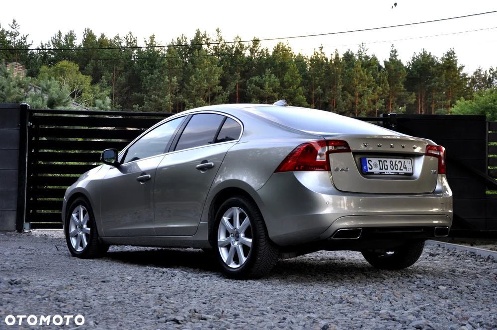 Volvo S60 T5 Geartronic Summum - 23