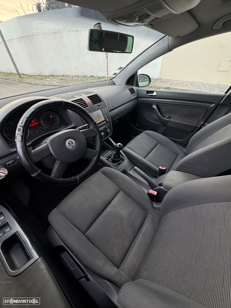 VW Golf 1.9 TDi Highline - 8
