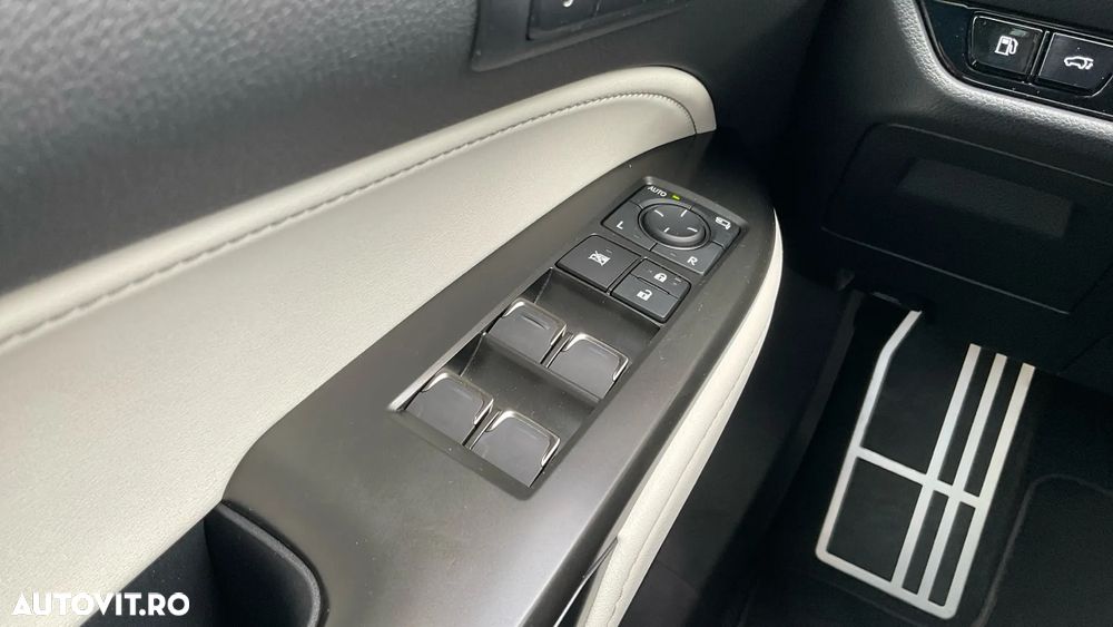 Lexus Seria NX 350h AWD 2.5 TNGA HV 25H CVT F Sport - 35