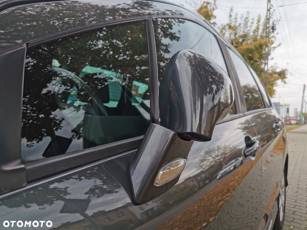 Peugeot 308 SW e-HDi FAP 110 Stop&Start Family - 17